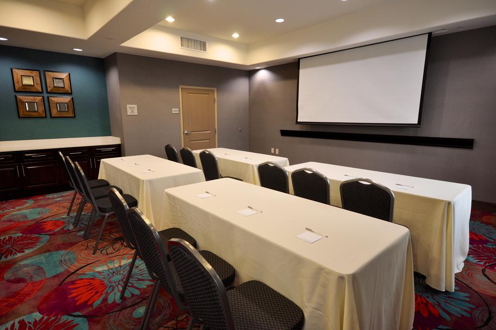 Hampton Inn And Suites Hutto - thumb 3