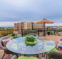 Highknoll House - Accommodation Houston