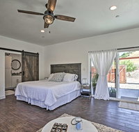 Hip Studio with Hot TubPatio by Lake Nacimiento - Accommodation Houston