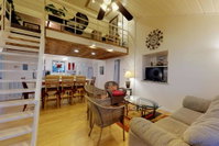 Hit the Beach Accommodation Houston