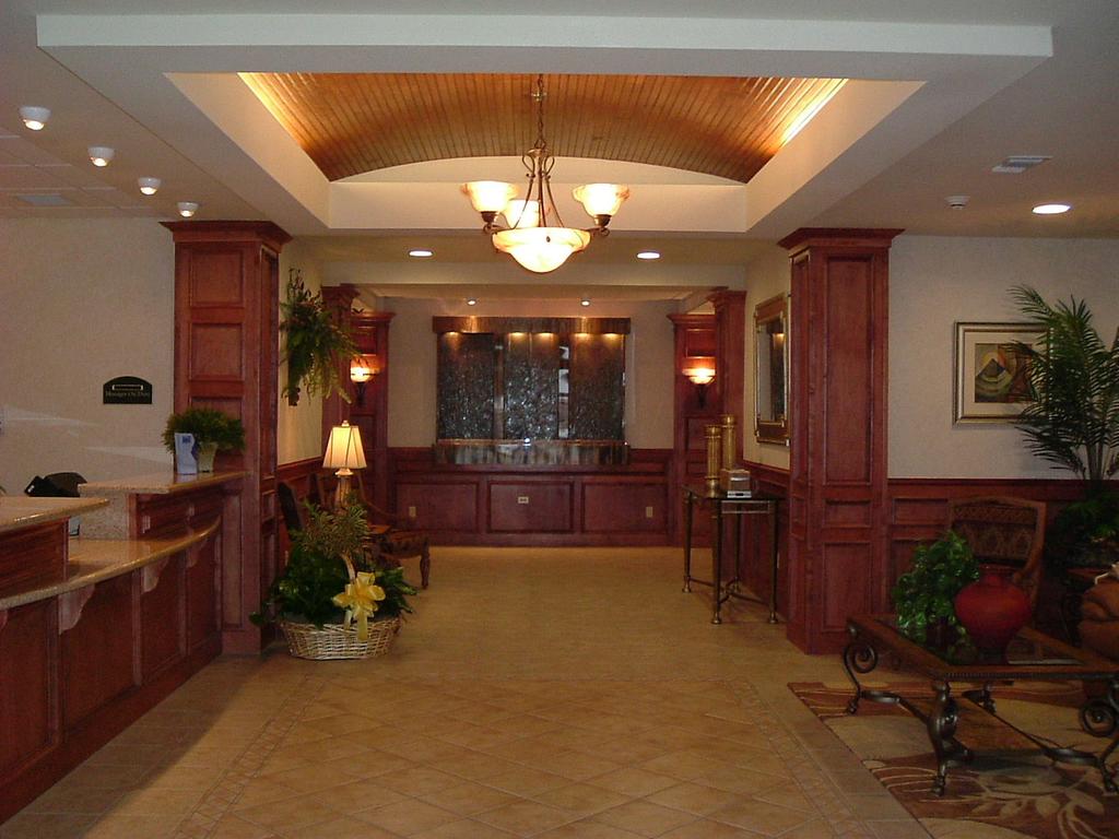 Holiday Inn Express & Suites - Pharr - thumb 2