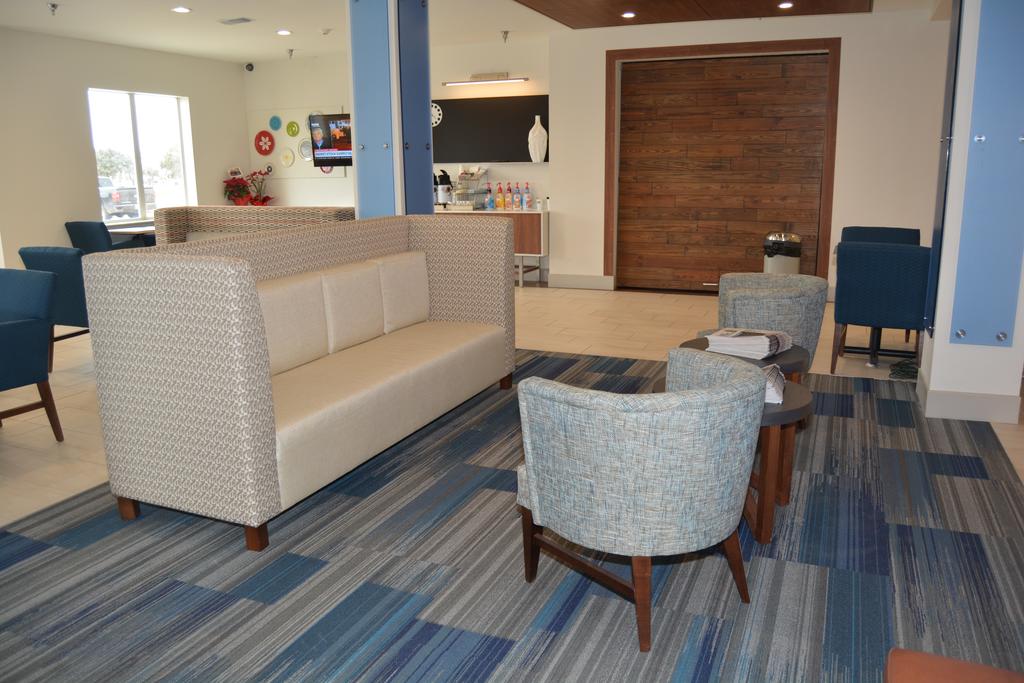 Holiday Inn Express Hotel And Suites Abilene - thumb 1