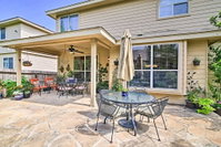 Home w/ Patio Mins to SeaWorldLackland AFB Accommodation Houston