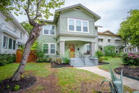 HUGE Remodeled 5BR 4BA House Sleeps 20 Downtown Accommodation Houston