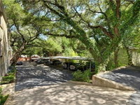 Just Remodeled - Perfect for Work From Home or Stay-cations Accommodation Houston