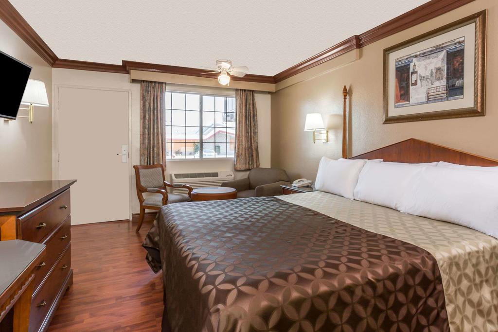Knights Inn San Bernardino - thumb 1