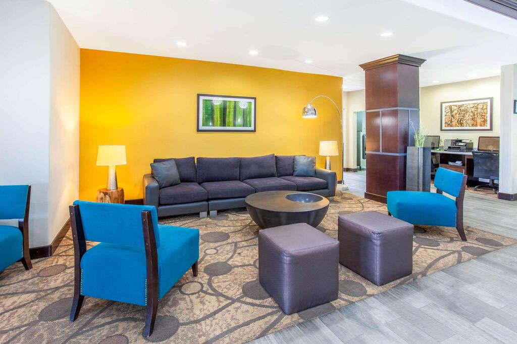 La Quinta By Wyndham Gonzales TX - thumb 3