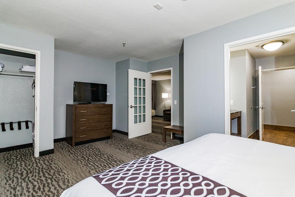 La Quinta By Wyndham Tomball - thumb 2