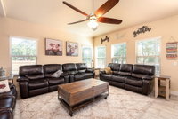 Lackland Landing - A Birdy Vacation Rental Accommodation Houston