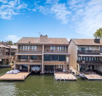 Lake LBJ Waterfront Townhouse with Private Boat Slip and Steps from HSB Resort - Accommodation Houston