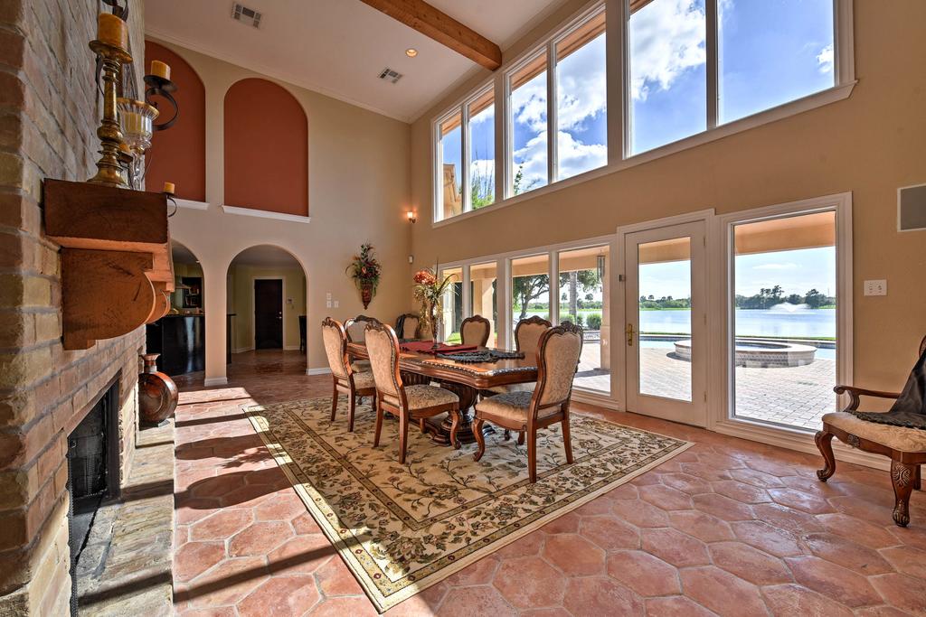 Lakefront Houston House-1 Mi To Space Center! - thumb 2