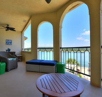 Lakeside Escape 1223 - Relaxing Condo on Lake Travis - Accommodation Houston