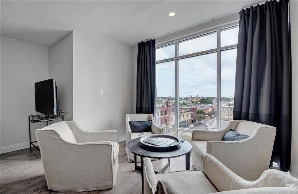 Littlefield Lofts #702 - thumb 1