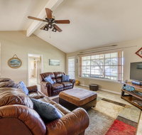 Lone Star Retreat - Accommodation Houston
