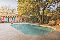 Lubbock Studio with Pool Access-5 Miles to Texas Tech Accommodation Houston