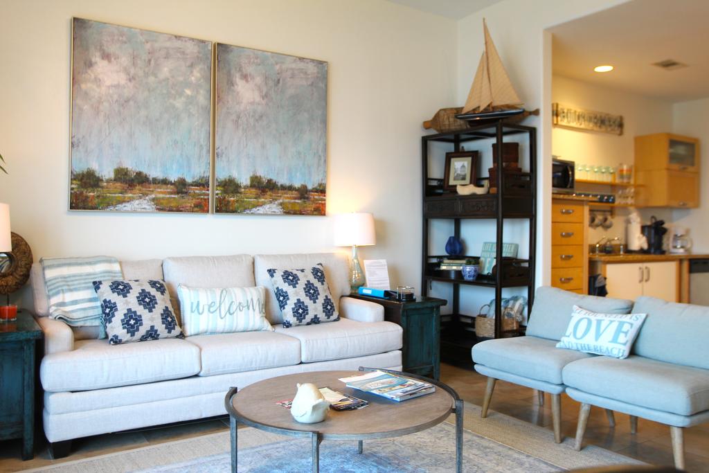 Luxury Oceanfront Condo - thumb 2