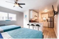 Luxury Studio-Few Steps to Beach Near Seaworld Accommodation Houston