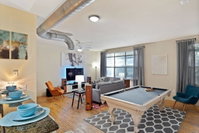 Luxury Uptown LoftEntertainment  Pool Table/PS4 Accommodation Houston