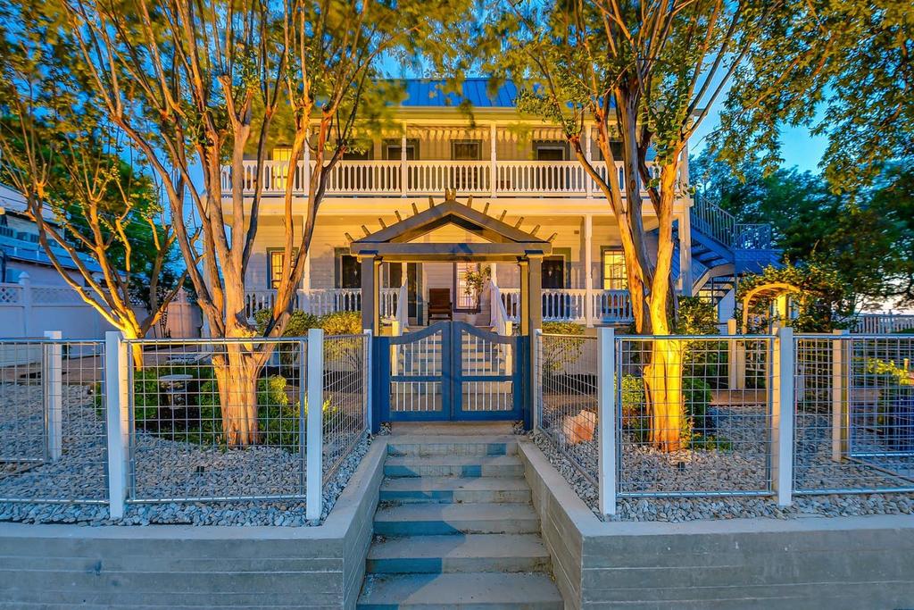 McKenize Guest House: Austin Suite 1 BD, 1BA - thumb 0