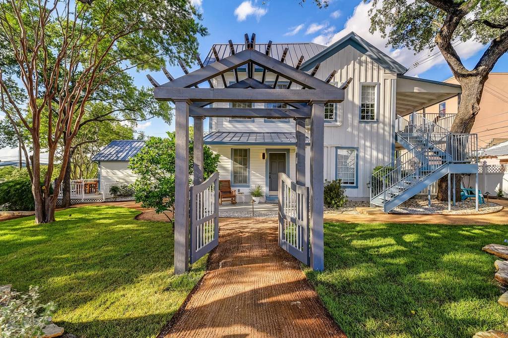 McKenize Guest House: Austin Suite 1 BD, 1BA - thumb 2