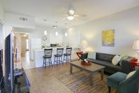 Mellow Yellow 1 Accommodation Houston