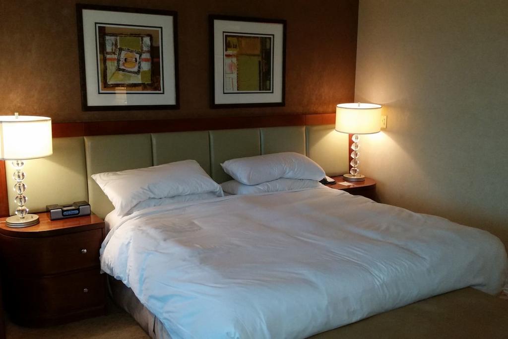 MGM Signature Suite 5 Min Walk With Strip Views 14 - thumb 2