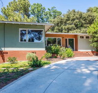 Mid-Century Modern Home in La Canada home - Accommodation Houston