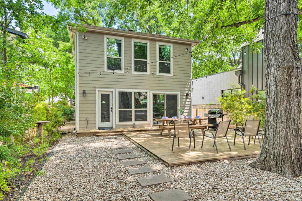 Modern East Austin Hideaway - Great For Groups - thumb 0