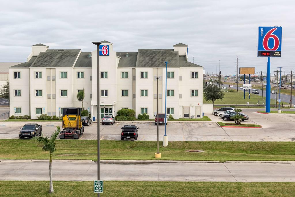 Motel 6-Pharr, TX - thumb 3