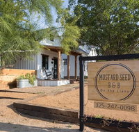 Mustard Seed BB on the Llano - Accommodation Houston