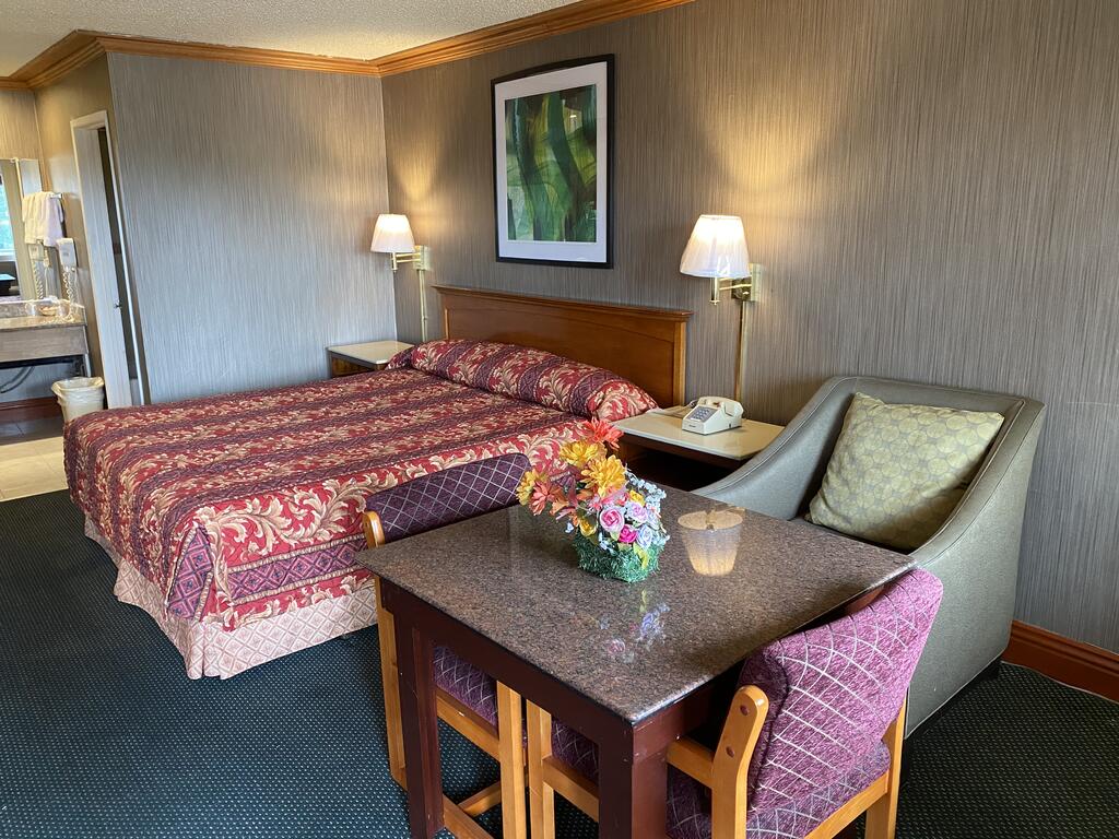 New Century Inn - thumb 2