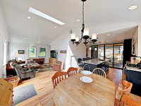 New Listing Stylish Home In Hip East Austin Home Accommodation Houston