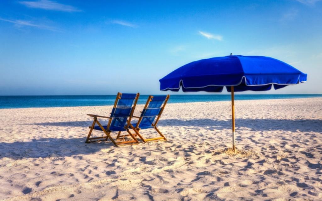 Newly Listed Seaside Retreat With 2 Pools - thumb 3