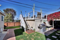 Ocean Beach Home with a Jacuzzi and Rooftop Deck with Ocean View Just Blocks to the Beach Accommodation Houston