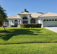 Our Beautiful Florida Vacation Home With Heated Pool - Accommodation Houston