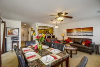 Pacific Paradise Apts Accommodation Houston