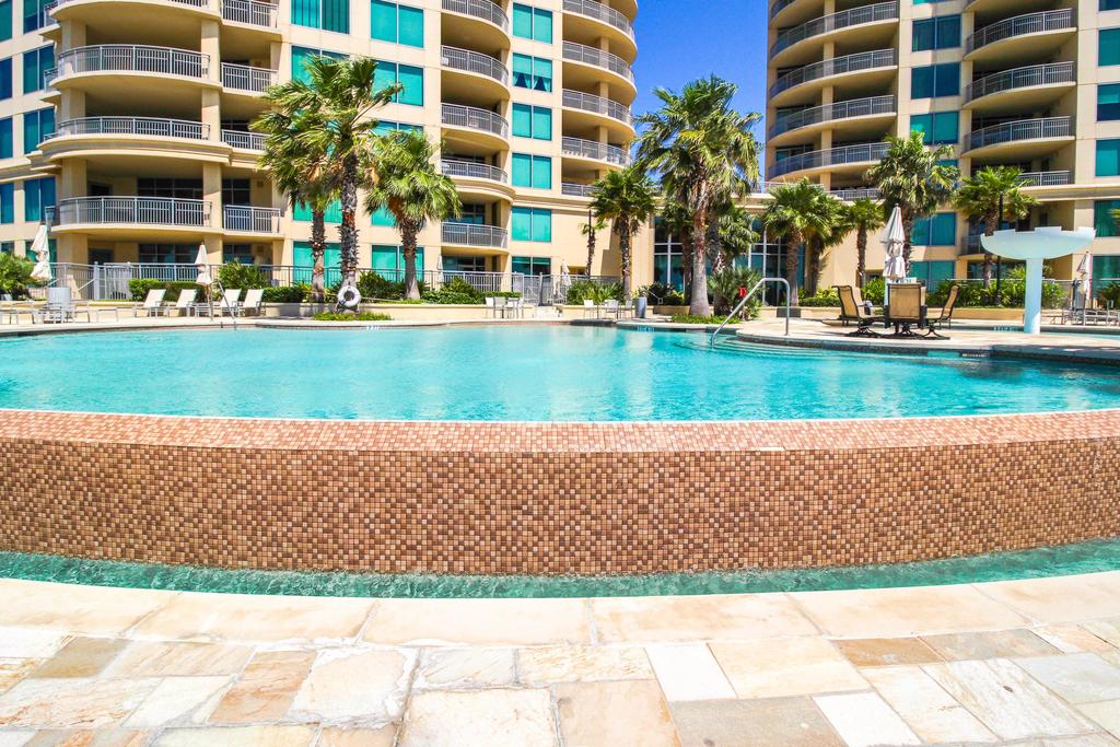 Palisade Palms Beachfront - thumb 1
