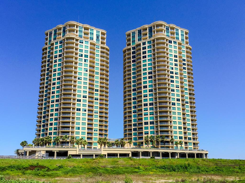 Palisade Palms Beachfront - thumb 0