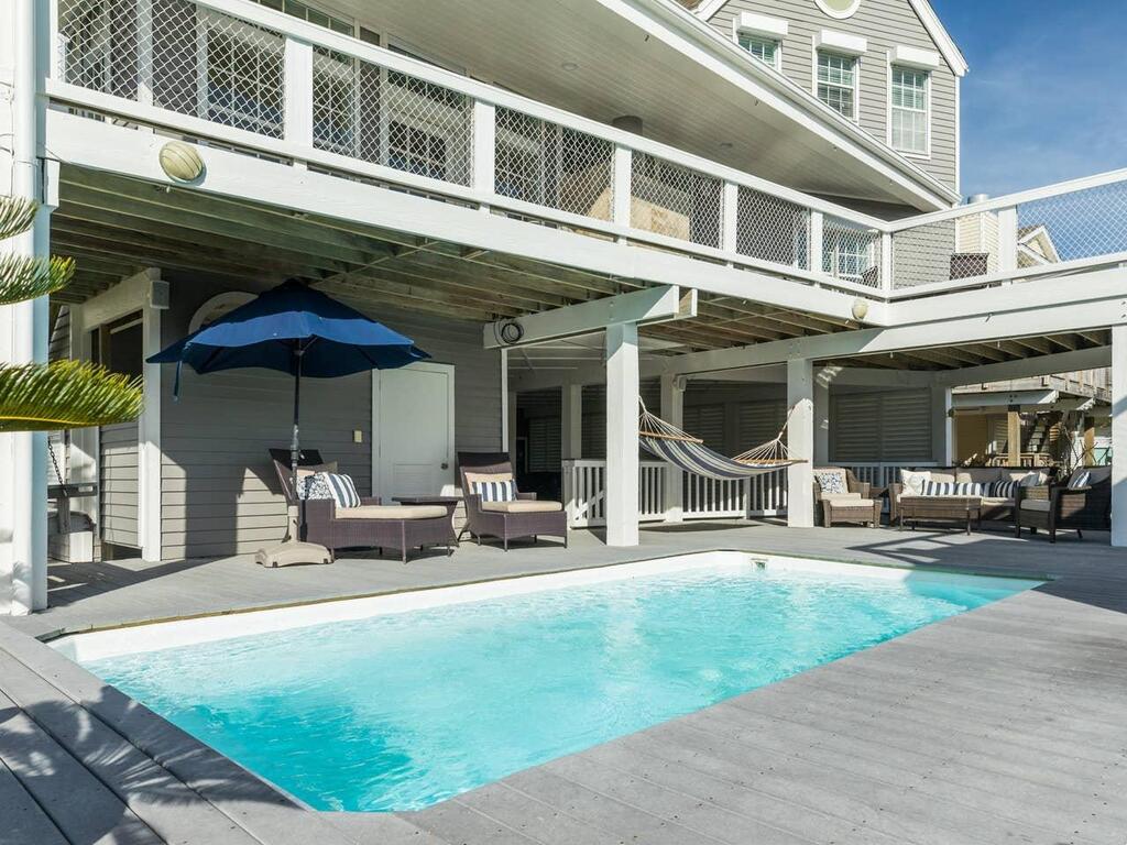 Palm Tree Paradise In Pirates Cove - Pool, Hot Tub, Kayaks! - thumb 2