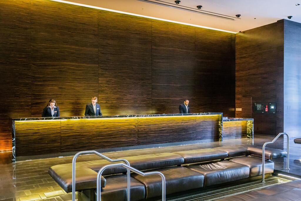 PALMS STUDIO * NO RESORT FEES * FREE VALET - thumb 3