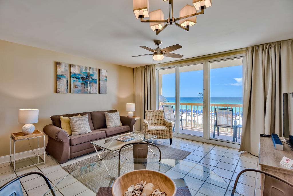 Pelican Beach Resort Condos - thumb 2