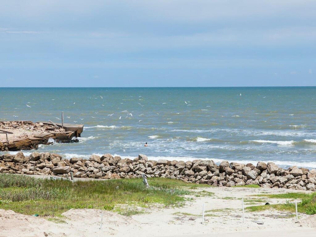 Pelican Cay Cottage Right By The Beach Entrance, Great Water Views! - thumb 2