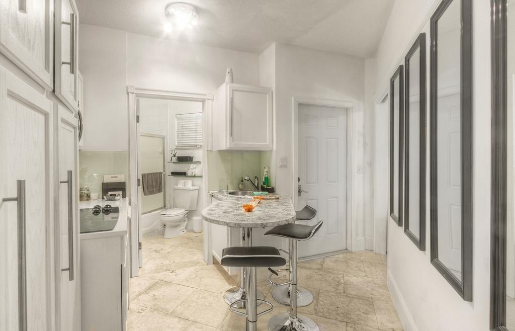 PGA Village 7 Room Golf Resort Villa By American Vacation Living - thumb 2