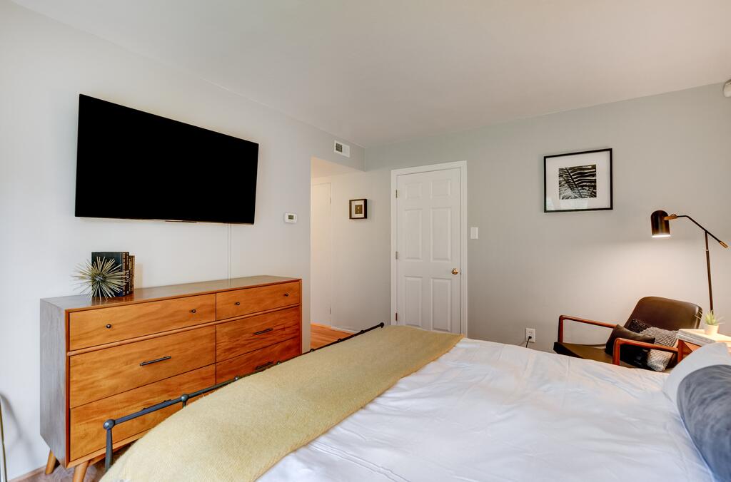 Private Suite - thumb 1
