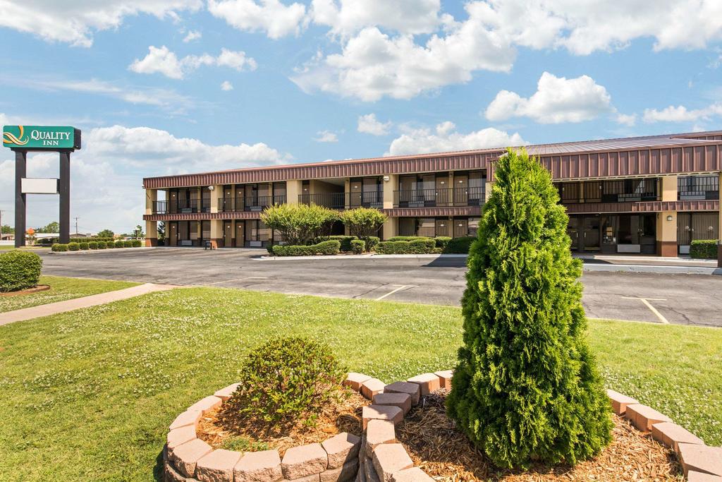 Quality Inn Paris Texas - thumb 0