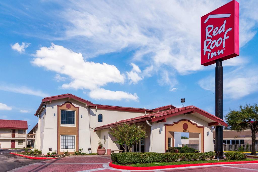 Red Roof Inn Houston East I-10 - thumb 2