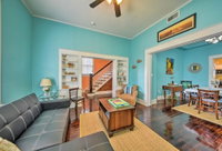 Renovated Galveston Home with Yard 3 Blocks to Beach Accommodation Houston