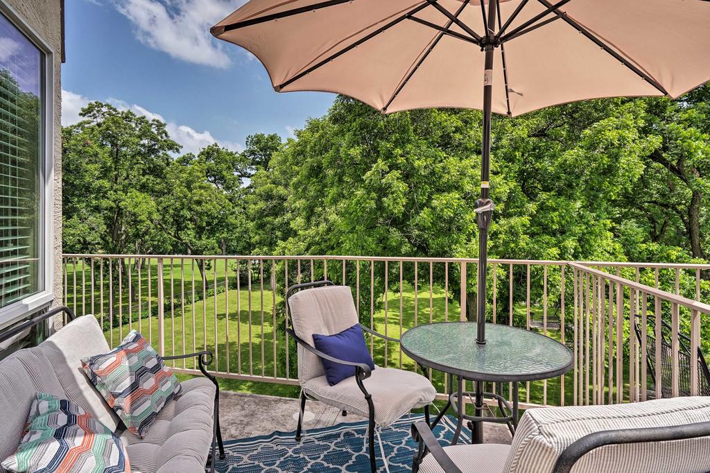 Riverfront New Braunfels Condo With Pool Access - thumb 0