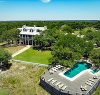 Sage Hill Inn  Spa - Accommodation Houston