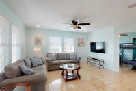 Sandpiper Villa Accommodation Houston